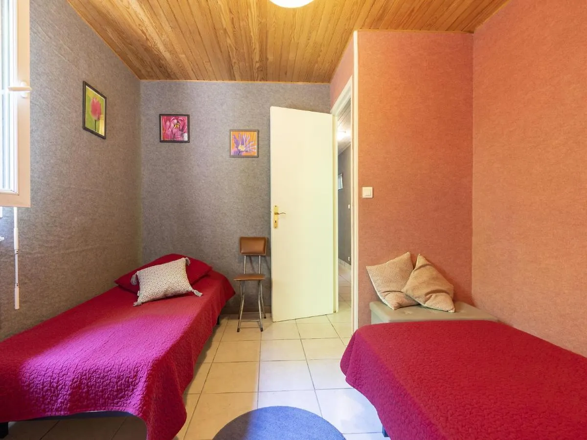Beautiful Villa In Les Salelles With Private Pool